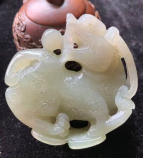 不知道怎么鉴别和田玉貔貅真假?一定要看这篇文章,让你轻松选购